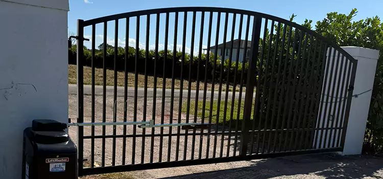 Driveway Fence Repair Eastvale